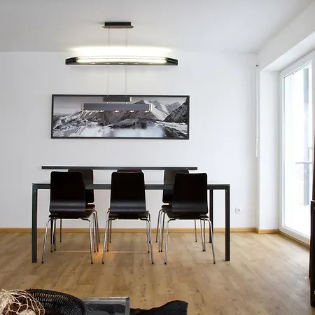 Arnsteiner Apartment *