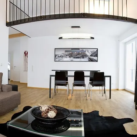 أرنشتاينر زيل أم سي