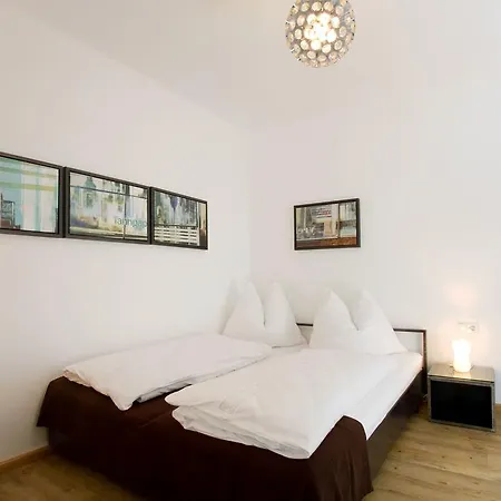 Arnsteiner Целль-ам-Зеє