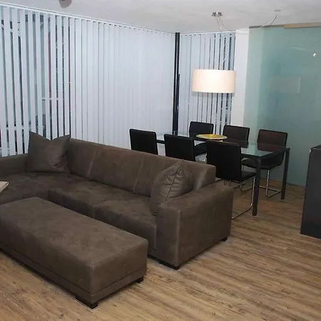 Arnsteiner Apartment *